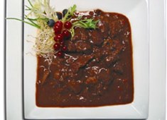 Hazepeper en wild goulash